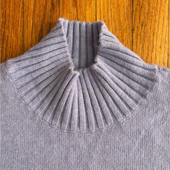 LOFT Women’s Lavender Purple Turtleneck Sweater Size XL - Picture 2 of 6